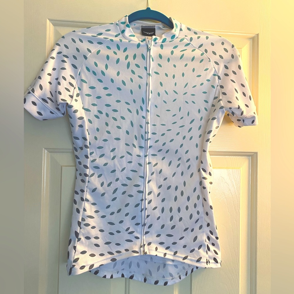 Women’s cycling jersey